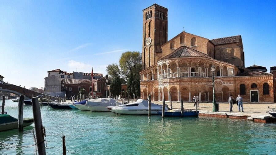 Venice: Murano Island and Glass Factory Private Guided Tour - Guides Make or Break It: The Names Guests Keep Mentioning