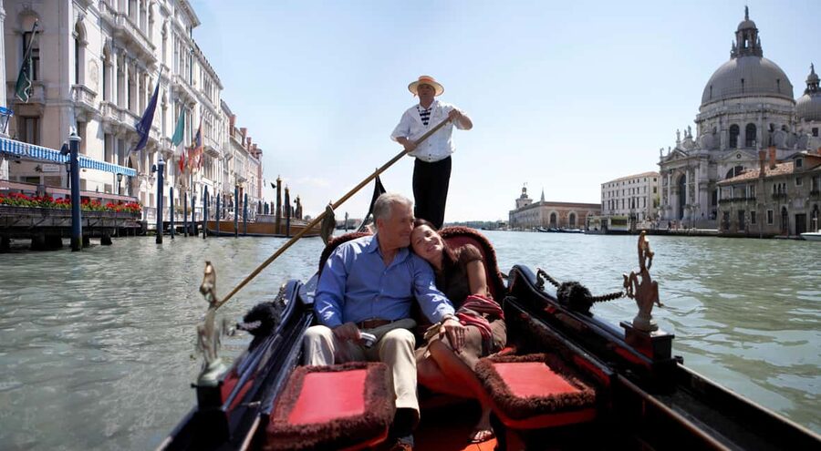 Venice: Off the Beaten Path Private Gondola Ride - Key takeaways before you choose your gondola route