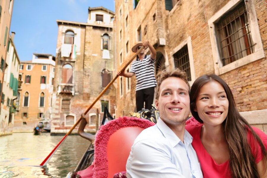 Venice: Private Gondola Ride - Santa Maria del Giglio is a smart Venice starting point
