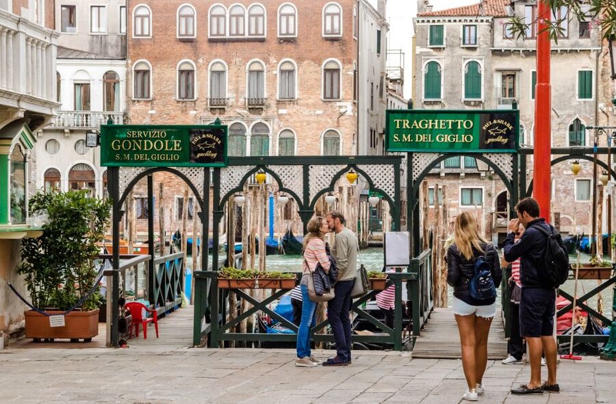 Venice: Private Gondola Ride - Where this ride shines, and where it may not
