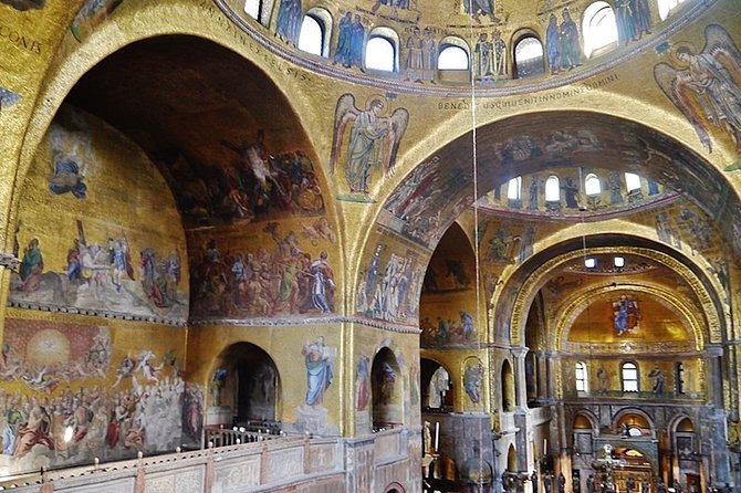 Venice: St.Mark's Basilica & Doge's Palace Tour with Tickets - Entering St. Mark’s Basilica: Golden Mosaics and the Horses of St Mark
