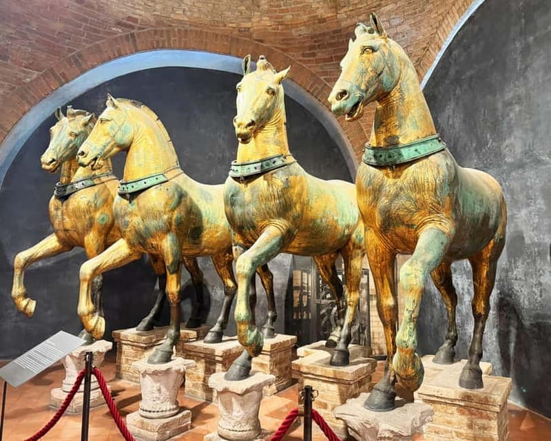 Venice: St. Mark's Basilica Guided Tour and Terrace Option - From a secret stop to Piazza San Marco, setting the scene