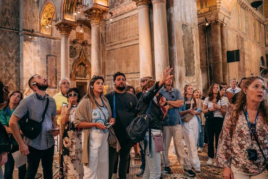 Venice: St Mark's Basilica Small-Group Tour with Terrace - Meeting in Piazza San Marco without losing time