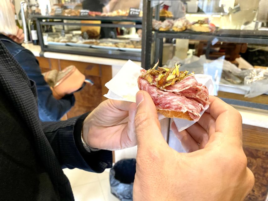 Venice: Street Food Tour with a Local Guide and Tastings - Key Highlights You’ll Feel Right Away