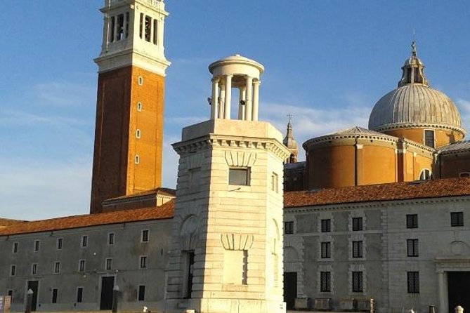 Venice Sunset Cruise by Typical Venetian Boat with Prosecco - Comfort, timing, and the practical stuff that matters