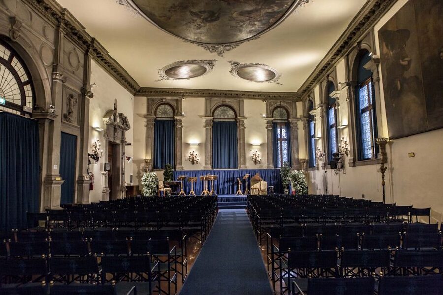 Venice: The Three Tenors Concert Ticket - Costumes matter more than you think