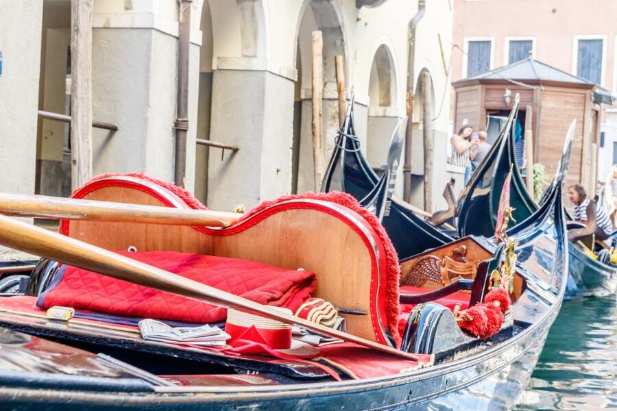 Venice: Traditional Shared Gondola Ride - Price and Value: Why $42 Feels Right for Venice