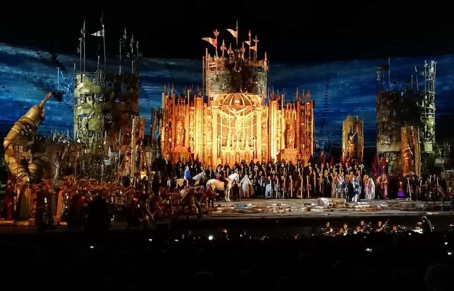 Verona: Arena di Verona Opera Ticket - What to bring, what not to bring, and how the interval works