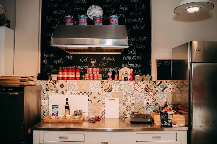Verona: Hands-on Fresh Pasta and Tiramisù Cooking Class - The meal moment: eat your work with Valpolicella wine