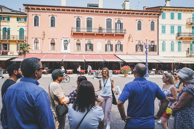 Verona Highlights Walking Tour in Small-group - The Arch of Gavi, Vitruvius, and why Roman Verona still shows up