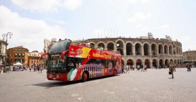 Hop-on Hop-off Tour 24 or 48-Hour Ticket