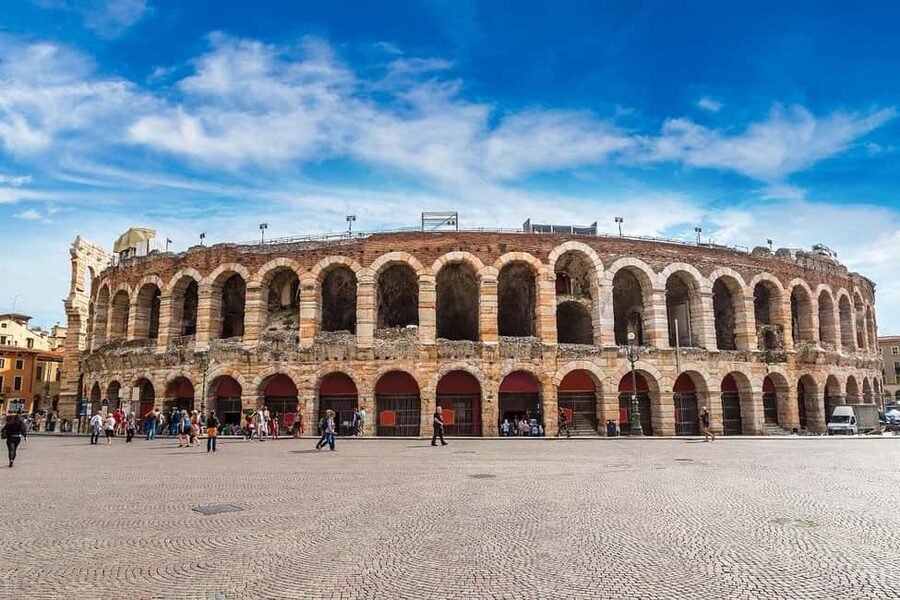 Verona: Small Group Guided Walking Tour with Arena Tickets - First Stop: Piazza Bra (and the route that avoids chaos)
