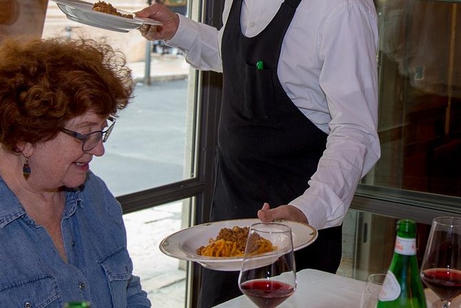 Verona walking tour:food, wine, legends, lunch/dinner & cable car - Afternoon dinner option if your schedule matches