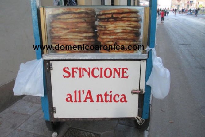 Walking Tour and street food Tour Palermo / History and Food - Ballarò market: street food tastings without getting lost