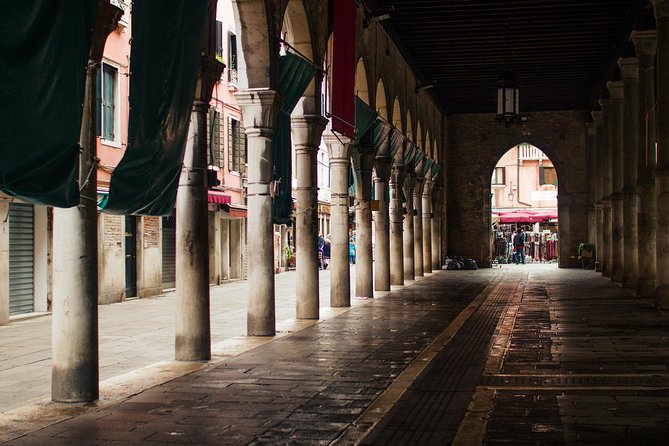 Welcome to Venice Group Tour St. Mark's Basilica & Gondola Ride - The Walking Reality: Steps, Speed, and How to Prepare