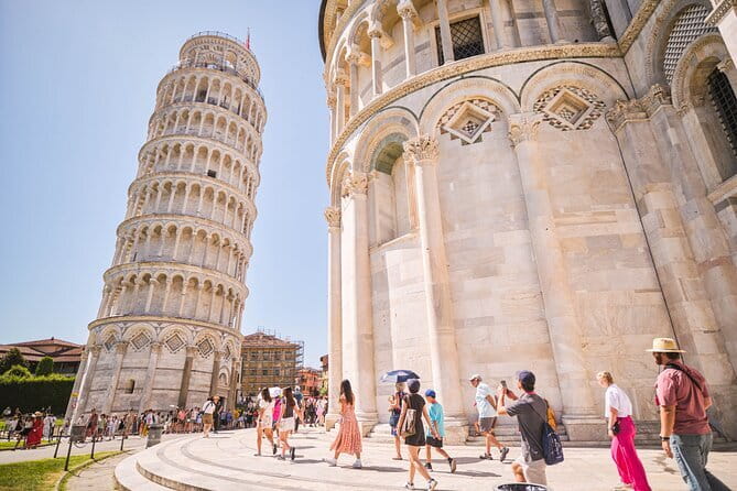Winner 2025 Florence Sunset Food & Wine Tour by Eating Europe - Cheese Stop Power Move: Pecorino and Parmigiano Without the Lecture Overload